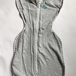 NWOT Swaddle Up